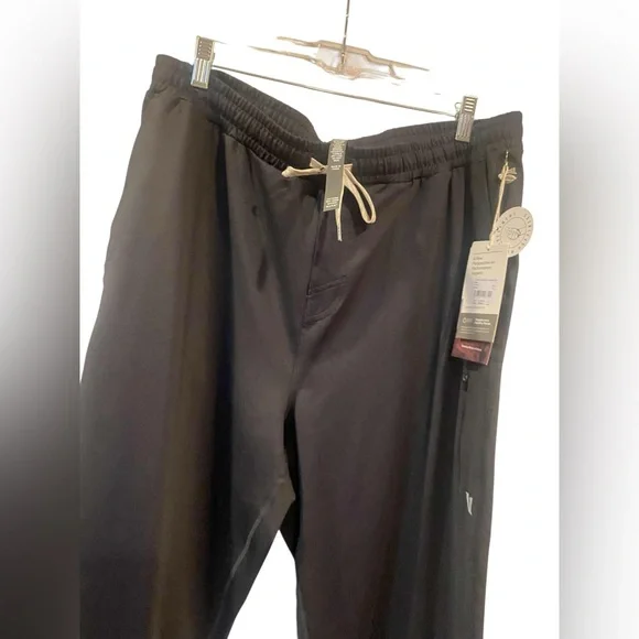 NWT Vuori men’s Sunday sweatpants classic 28” BLACK Size XL